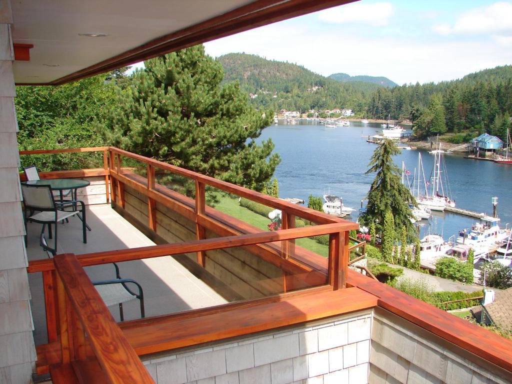 Sunshine Coast Resort Madeira Park Δωμάτιο φωτογραφία