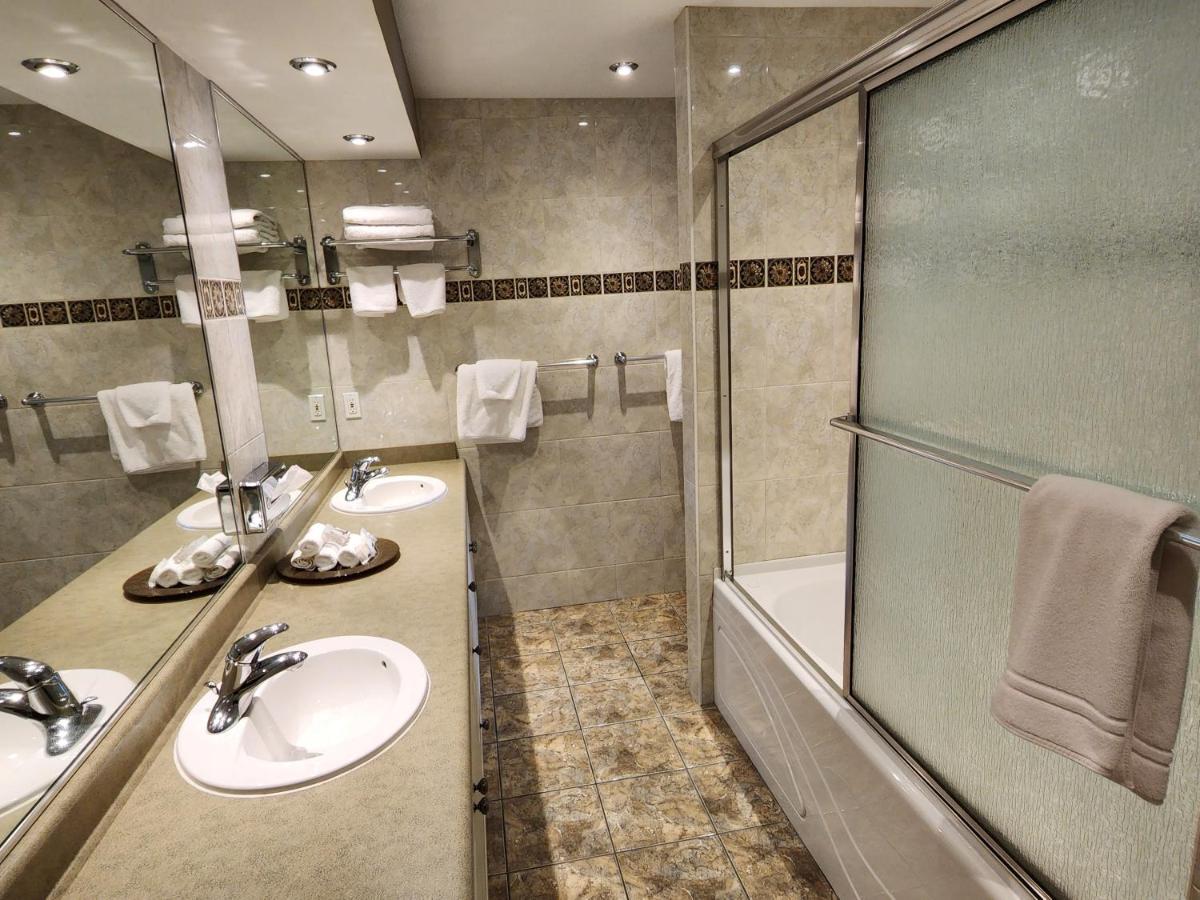 Sunshine Coast Resort Madeira Park Εξωτερικό φωτογραφία