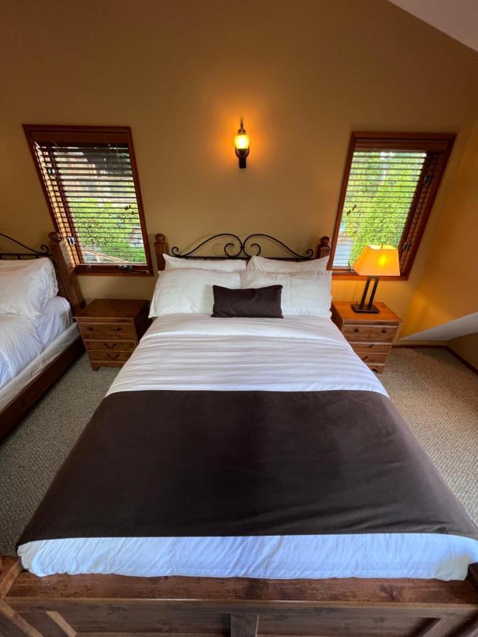 Sunshine Coast Resort Madeira Park Εξωτερικό φωτογραφία